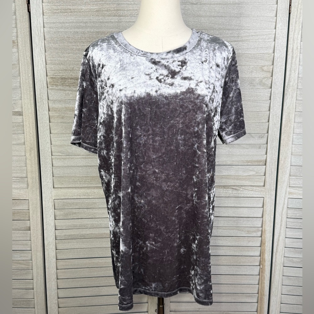 TORRID Velvet Short Sleeve Tee Gray-0X